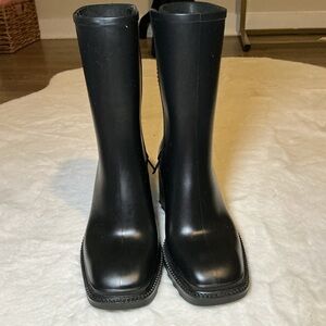 Black Rain Boots
